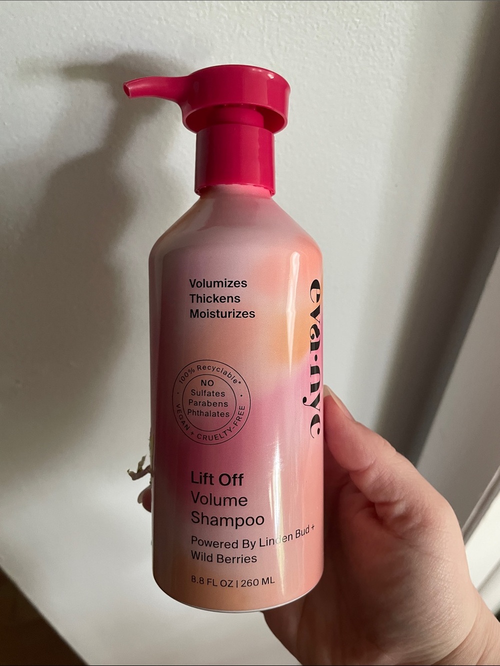 Eva nyc ‘Lift Off' Volume Shampoo
